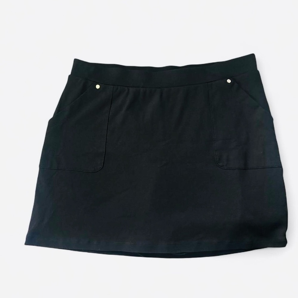Jones New York Black Skort Size Large Pull On Stretch Skorts with Pockets - Picture 2 of 4